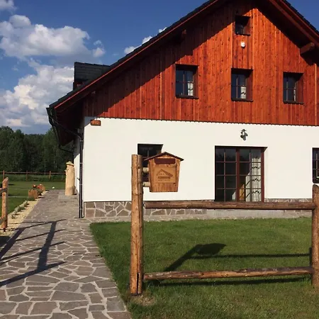 Сasa de vacaciones Chalupa Podbrdovka